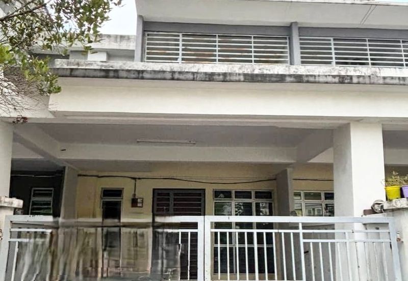 Kampar Double Storey Terraced House For Rent Perak 