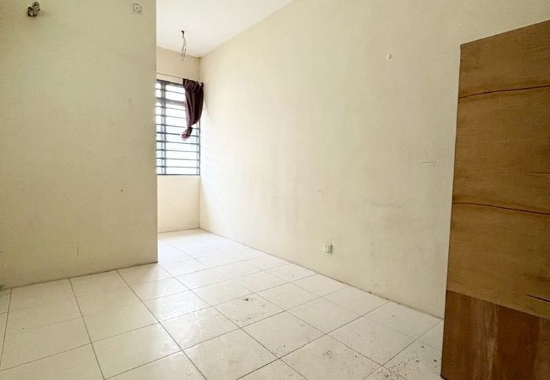 Kampar Double Storey Terraced House For Rent Perak 