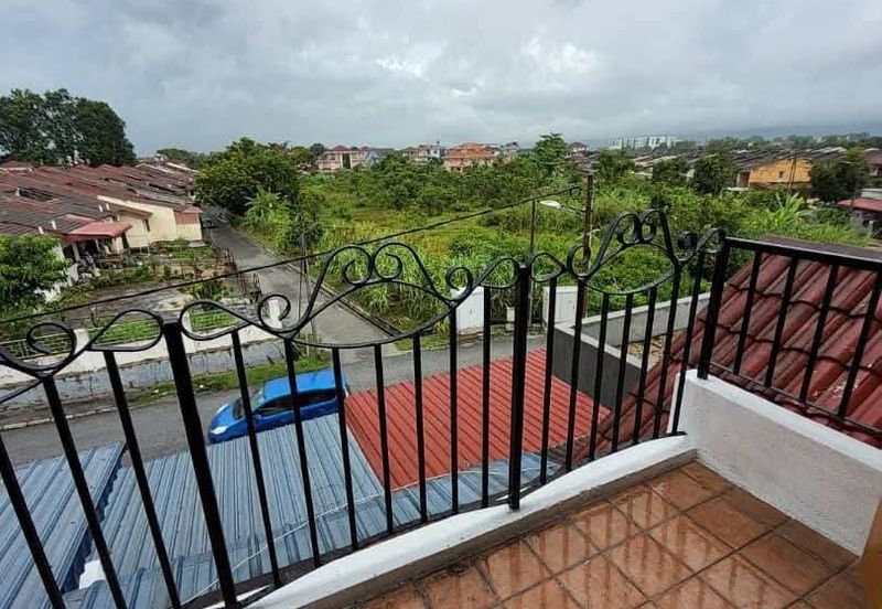 Panorama Lapangan Perdana