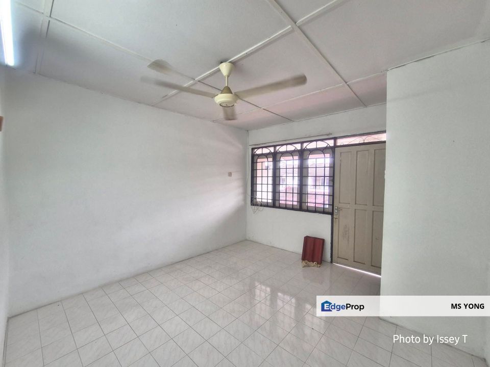 Menglembu Taman Arkid Double Storey Terraced House For Rent Ipoh Perak , Perak, Menglembu