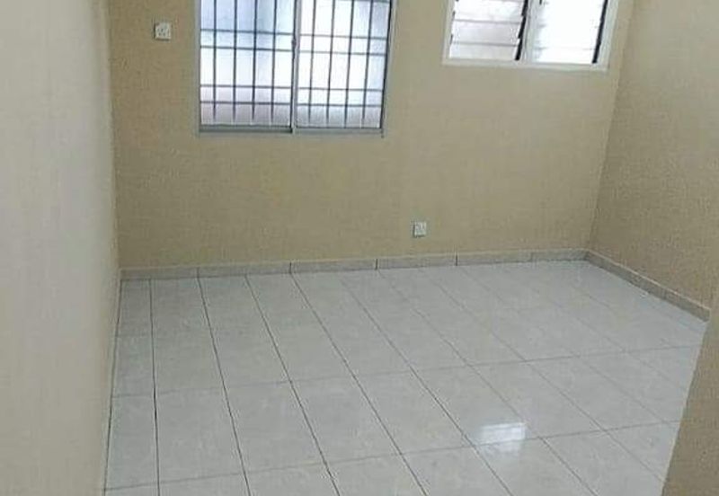 Tasek Kampung Tersusun Ipoh Single Storey Bungalow House For Rent 