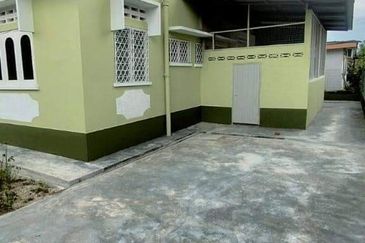 Tasek Kampung Tersusun Ipoh Single Storey Bungalow House For Rent 
