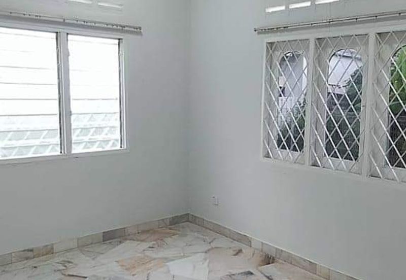 Tasek Kampung Tersusun Ipoh Single Storey Bungalow House For Rent 