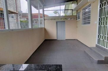 Tasek Kampung Tersusun Ipoh Single Storey Bungalow House For Rent 