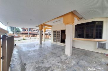 Tasek Single Storey Terraced Corner House For Rent Ipoh Perak