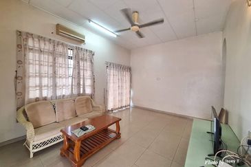 Tasek Single Storey Terraced Corner House For Rent Ipoh Perak