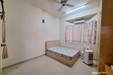 Tasek Single Storey Terraced Corner House For Rent Ipoh Perak