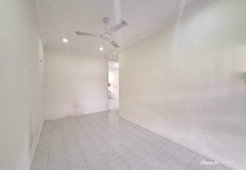 Menglembu Single Storey Terraced House For Rent Ipoh Perak