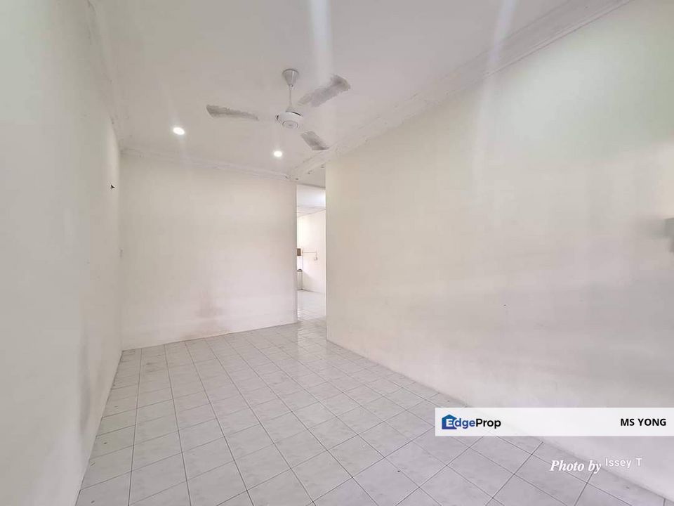 Menglembu Single Storey Terraced House For Rent Ipoh Perak, Perak, Menglembu