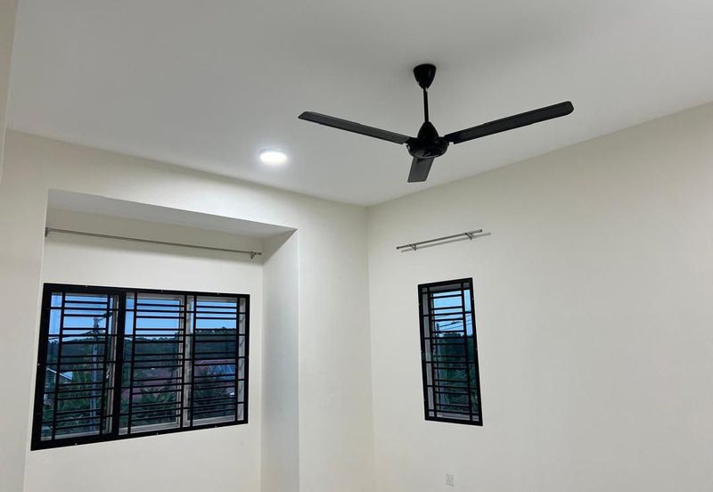 DESA LAHAT SRI -WANG