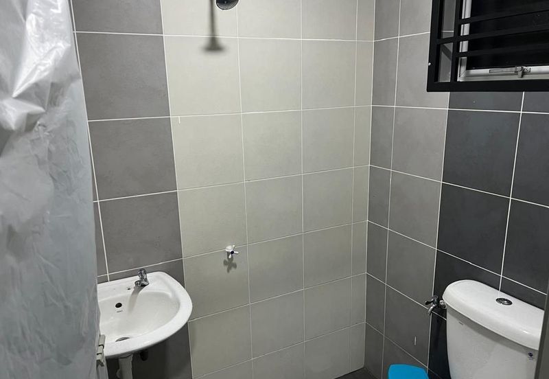 DESA LAHAT SRI -WANG