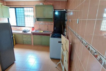 Taman Cempaka Fully Furnished Double Storey Terraced House For Rent Ipoh Perak 