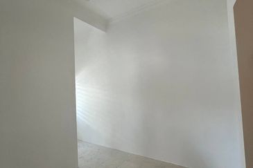 Batu Gajah Pusing Double Storey Corner House For Rent Perak