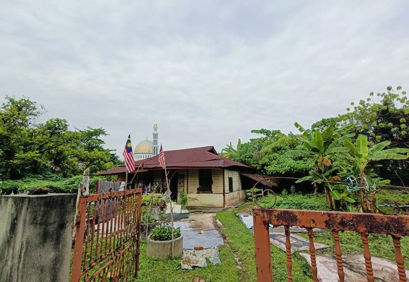Batu Gajah Kampung Serani Bungalow Land For Sale Perak