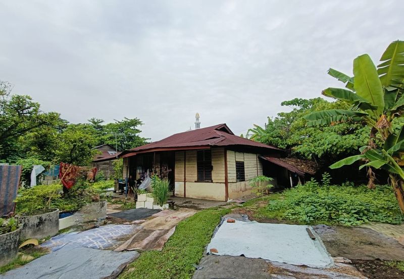 Batu Gajah Kampung Serani Bungalow Land For Sale Perak