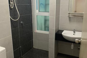 D'Festivo Residences Fully Furnished Condominium For Rent Ipoh Perak 