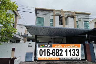 Batu Gajah Taman Mewah Indah 2.5 Storey Semi detached Cluster House For Rent 