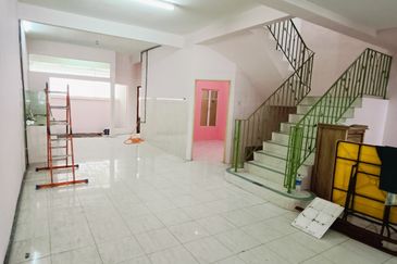 Panorama Lapangan Perdana