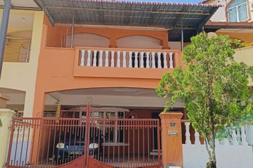 Panorama Lapangan Perdana