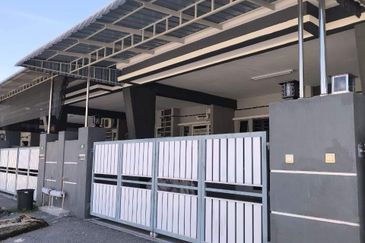 DESA LAHAT SRI -WANG