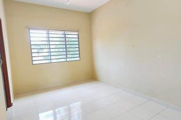 Pengkalan indah Ipoh Double Storey House For Rent Pengkalan Station 18 Pasir Puteh Ipoh Perak 