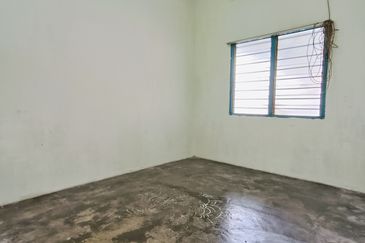 Batu Gajah Taman Sri Cahaya Single Storey Terraced House For Rent Batu Gajah Perak 