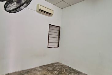 Batu Gajah Taman Sri Cahaya Single Storey Terraced House For Rent Batu Gajah Perak 