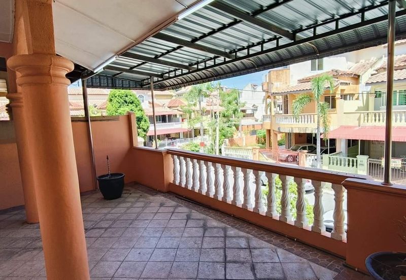 Panorama Lapangan Perdana