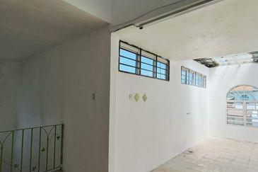 Panorama Lapangan Perdana