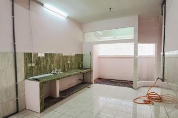 Panorama Lapangan Perdana