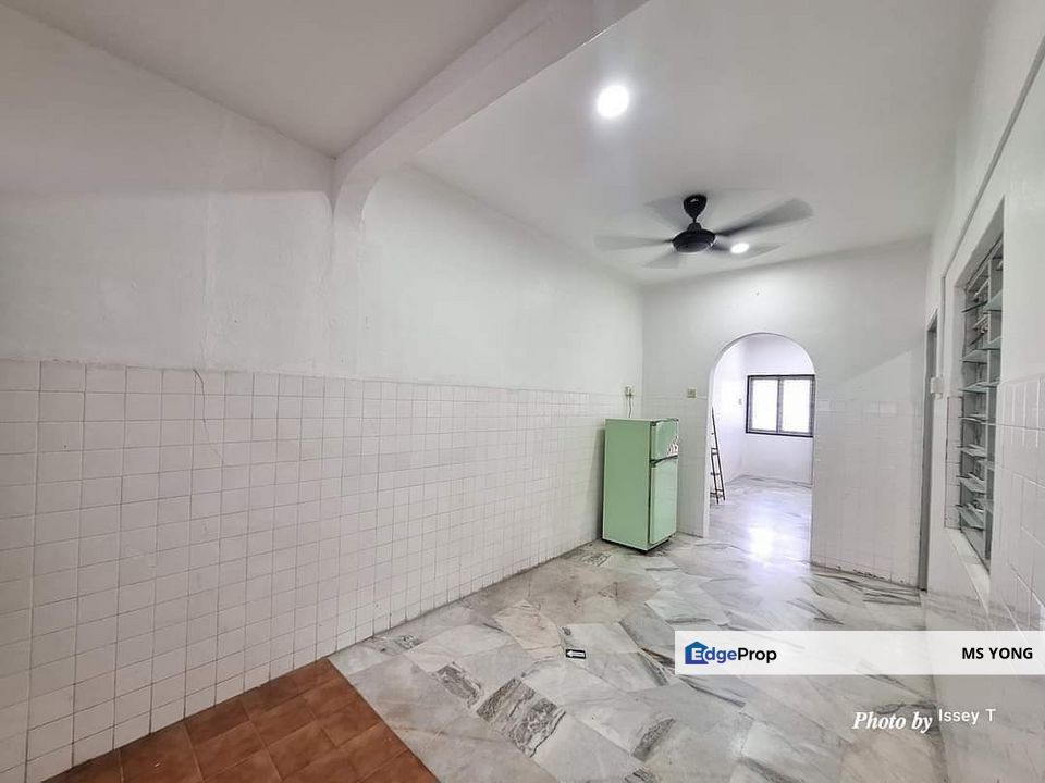 Taman Cempaka Double Storey Terraced House For Rent Ipoh Perak , Perak, Ipoh