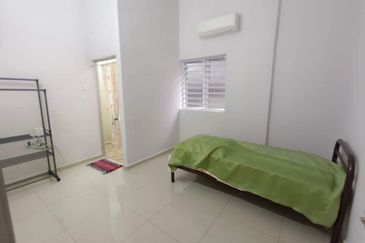Falim Single Storey Terraced House For Rent Lahat Falim Menglembu Ipoh Perak 