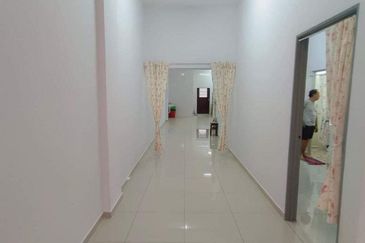 Falim Single Storey Terraced House For Rent Lahat Falim Menglembu Ipoh Perak 