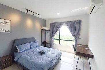 Manhattan Condominium