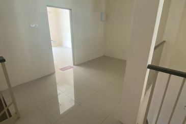 TAMAN GERBANG LAHAT BISTARI