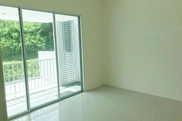 TAMAN GERBANG LAHAT BISTARI