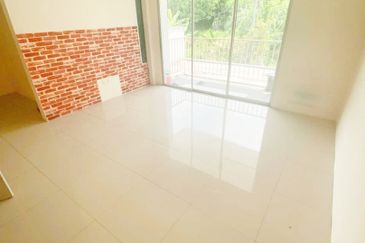 TAMAN GERBANG LAHAT BISTARI