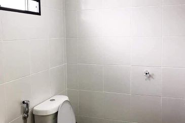 Lahat Sentosa Single Storey Fully Furnished Terraced House For Rent Ipoh Perak 