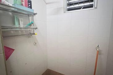 Batu Gajah Single Storey Terraced House For Sale Perak
