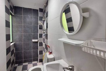 Manhattan Condominium