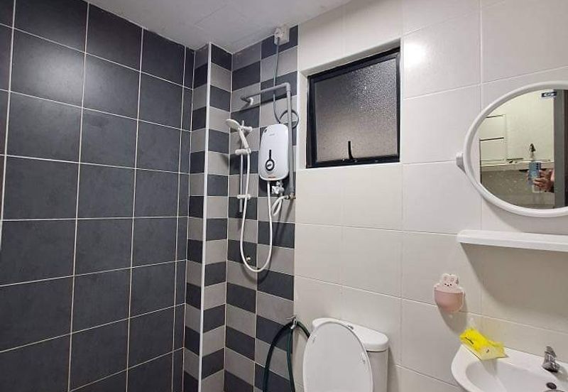 Manhattan Condominium