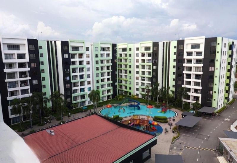 Manhattan Condominium