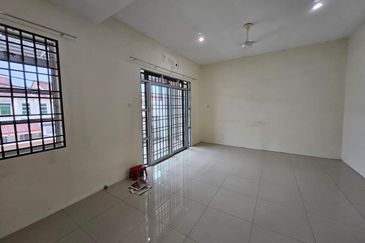 Taman Pengkalan Utama