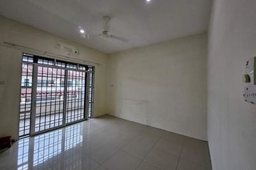 Taman Pengkalan Utama