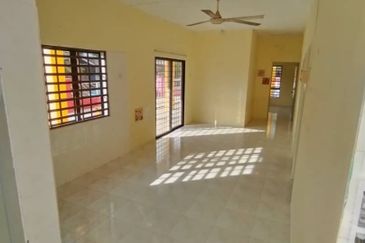 Batu Gajah Pusing Single Storey Corner House For Rent Perak