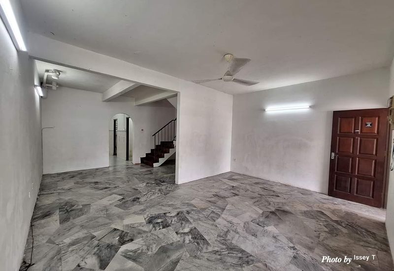 Taman Cempaka Double Storey Terraced House For Rent Ipoh Perak 