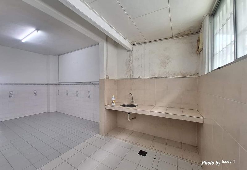 Taman Cempaka Double Storey Terraced House For Rent Ipoh Perak 