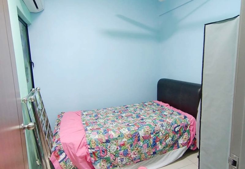 Manhattan Condominium