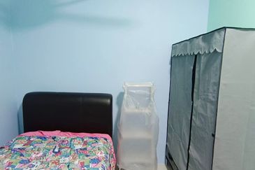 Manhattan Condominium