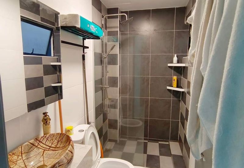 Manhattan Condominium